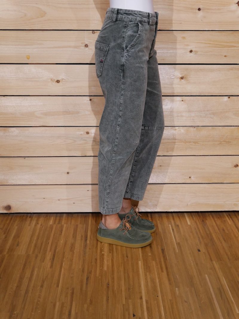 Buena Vista Hose Barrel Corduroy - tannengrün – Bild 4