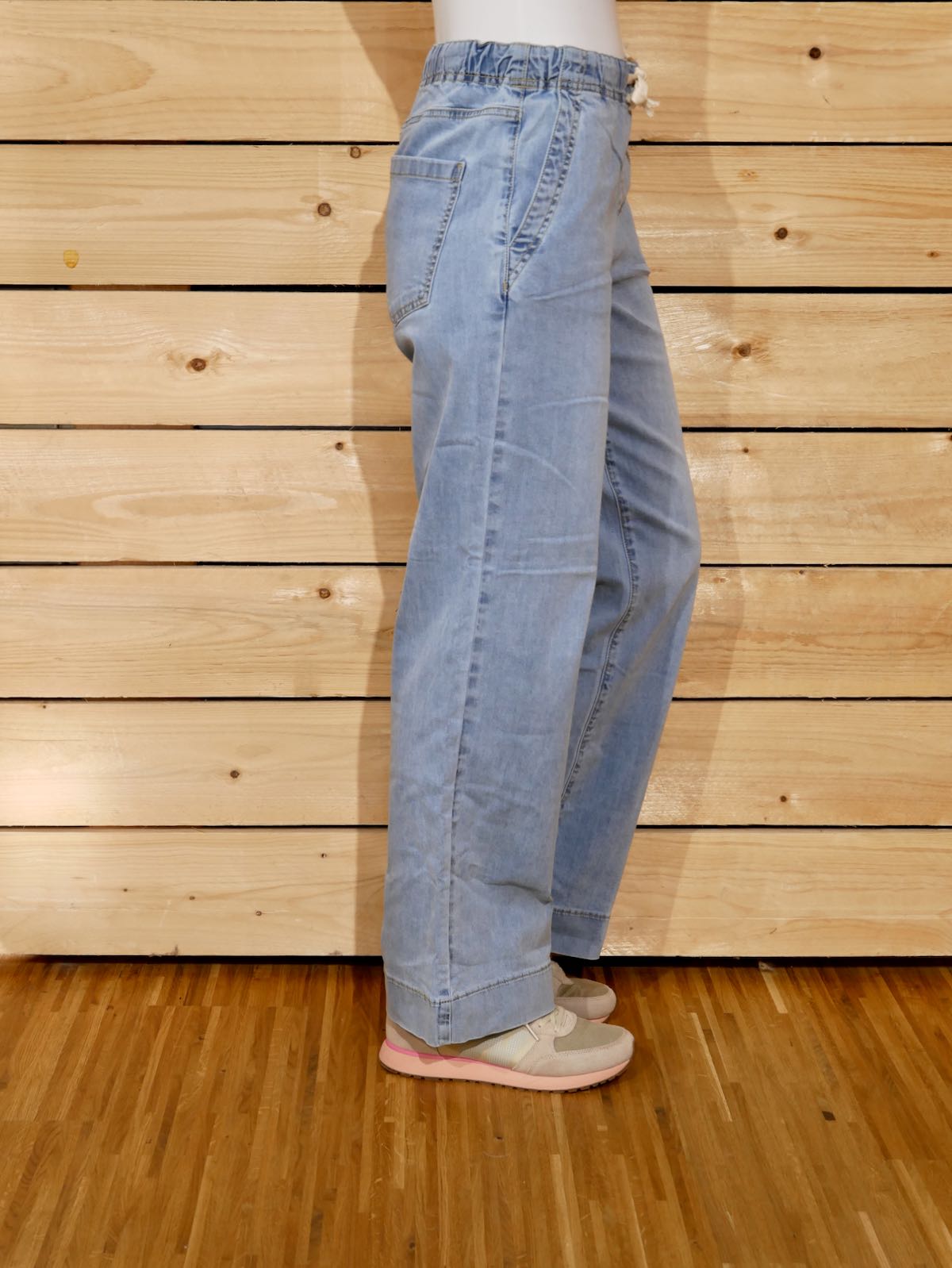 Red Button Jeans Colette Elastic Waistband Denim - light stone – Bild 4