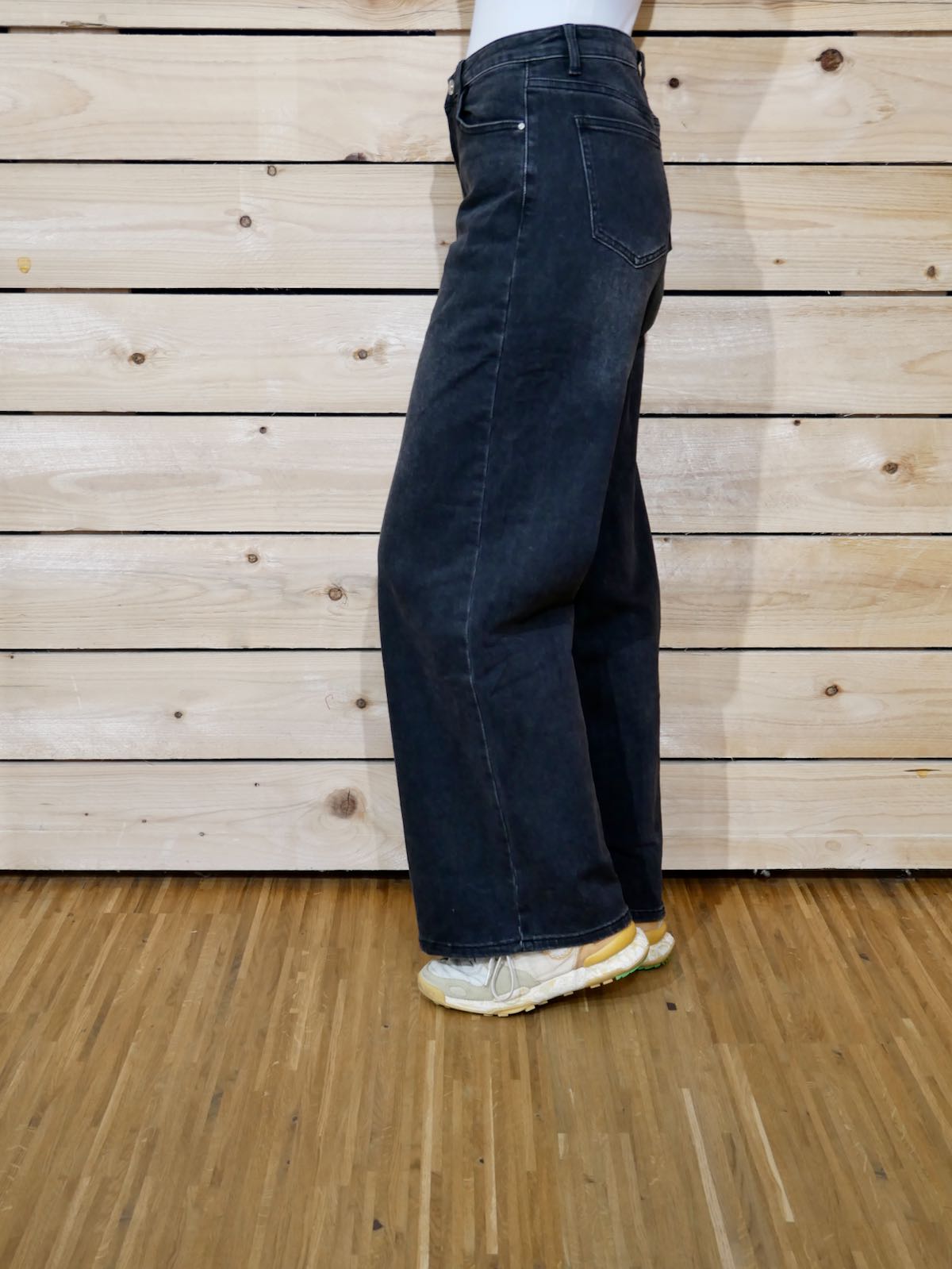Krissi Jeans Fini Wideleg - blackdenim – Bild 4