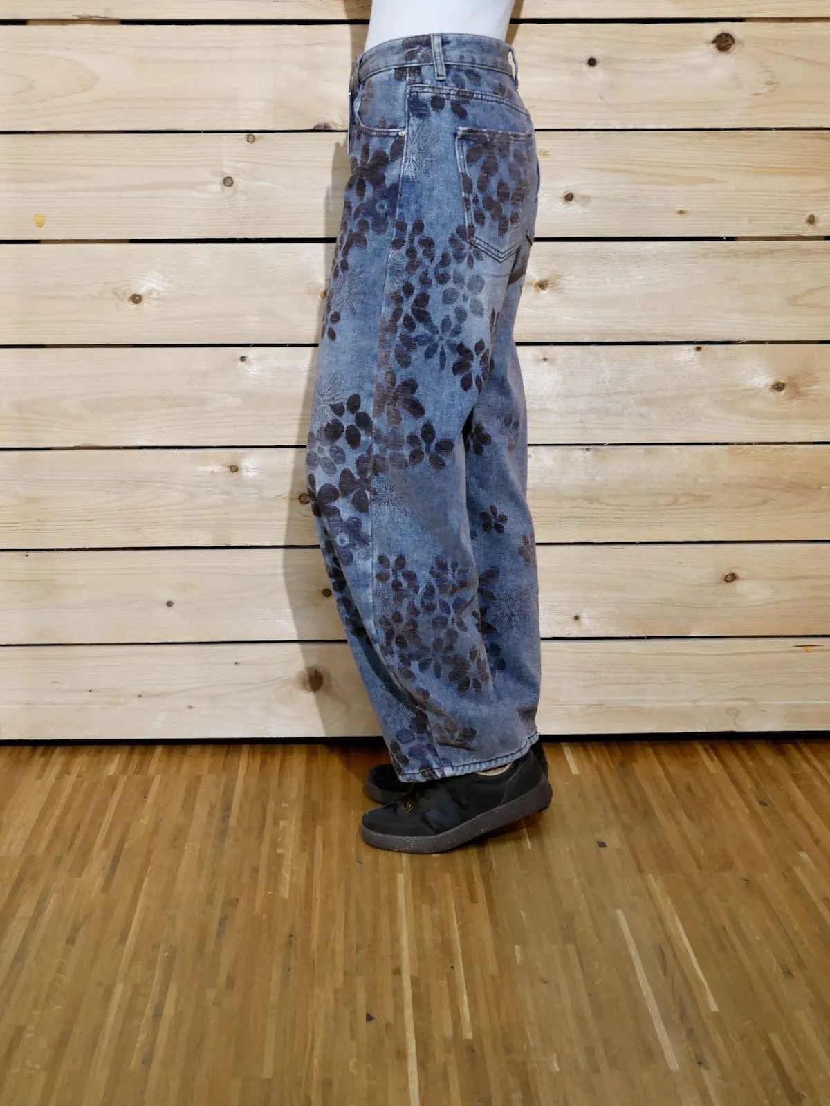 Krissi Jeans Barrel Flocki - denim – Bild 4