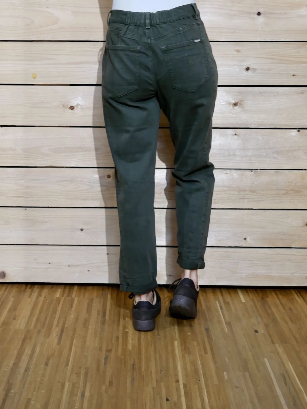 Red Button Jeans Caitlina Side Patch Tencel Twill - dark green – Bild 3
